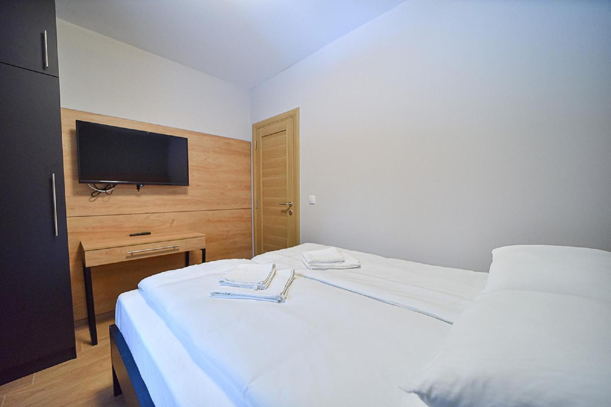 Beli Bor Zlatibor Aparthotel Ngoại thất bức ảnh