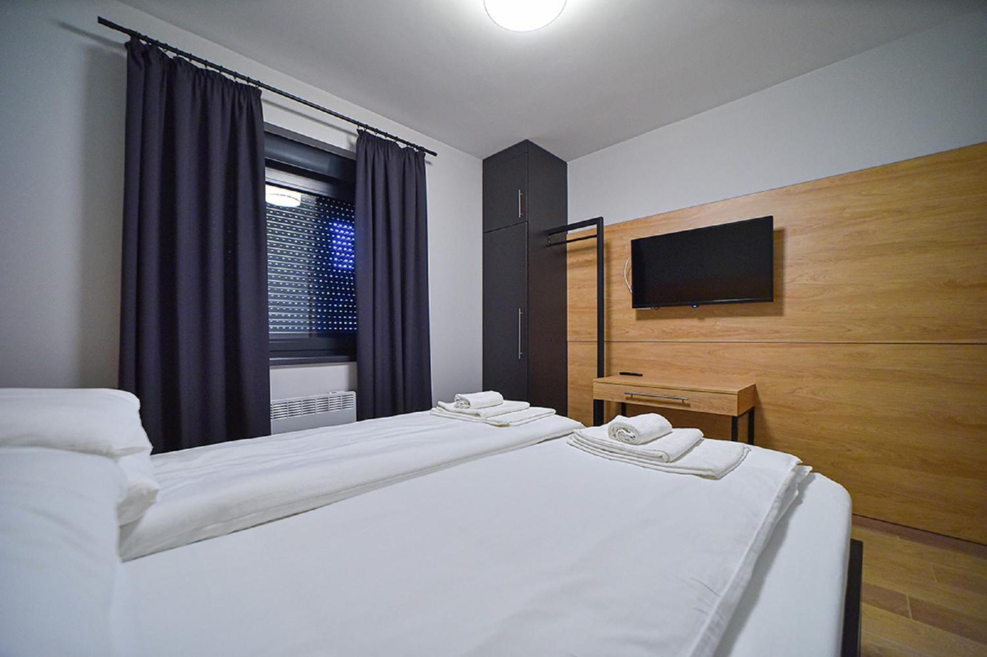 Beli Bor Zlatibor Aparthotel Ngoại thất bức ảnh